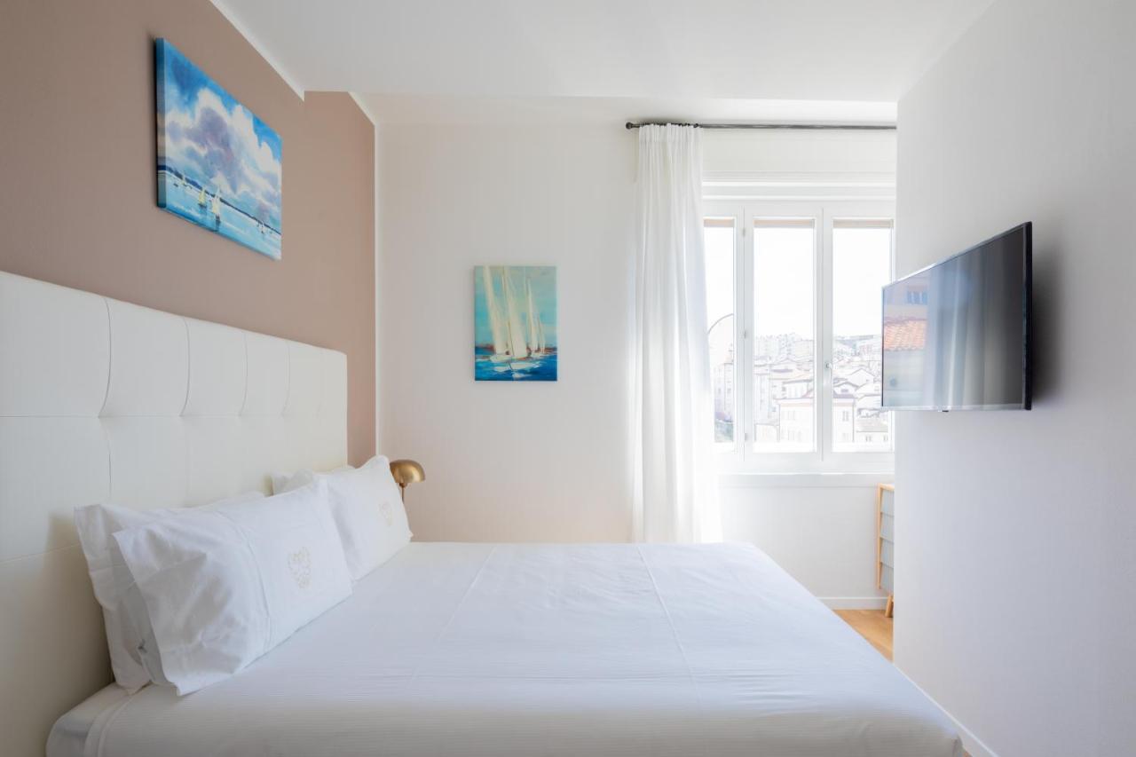 Vis A Vis Apartments Trieste Esterno foto